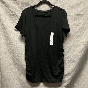 Isabel Maternity by Ingrid & Isabel Black V-Neck Short Sleeve Tee